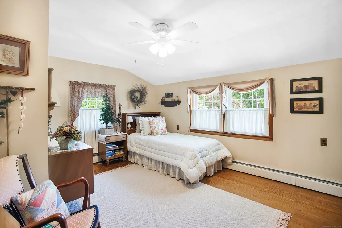 Photo of 12 Laurie Drive