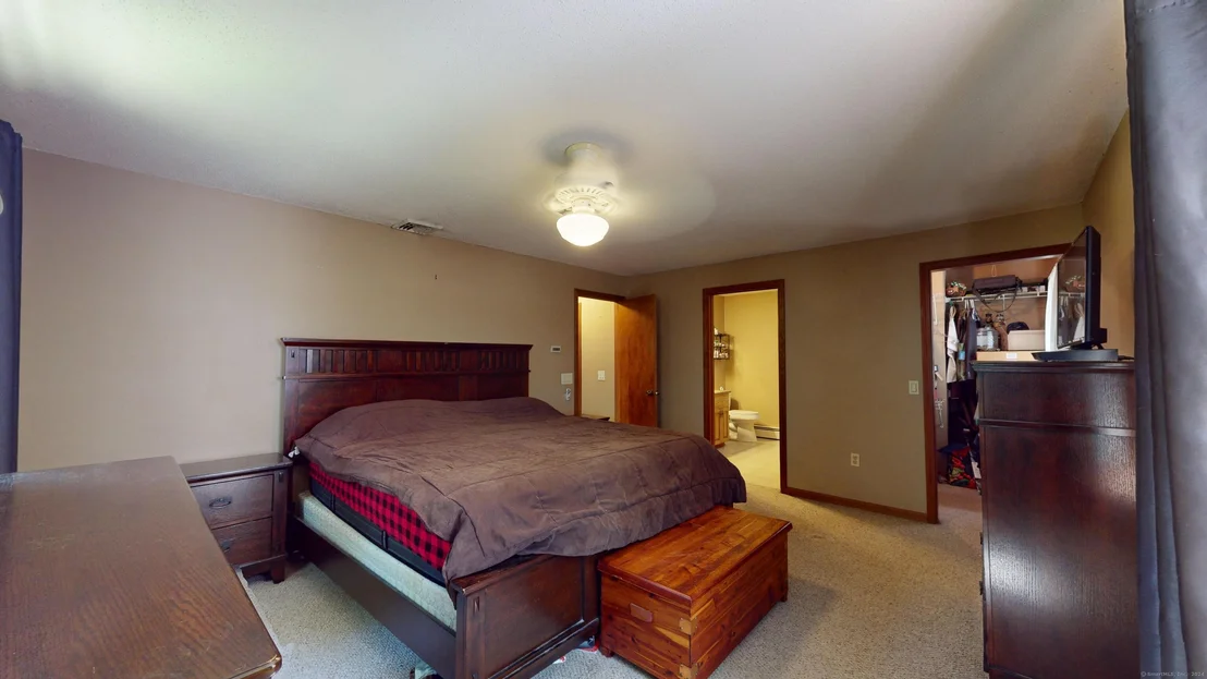 Photo of 3295 Mountain Road