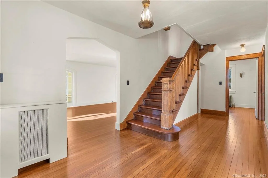 Photo of 98 Overbrook Drive