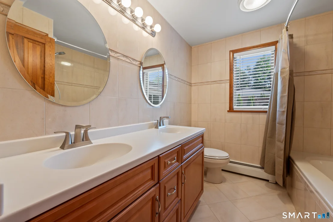 Photo of 220 Coleman Road