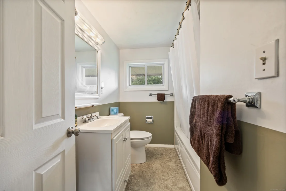 Photo of 513 Smith Road