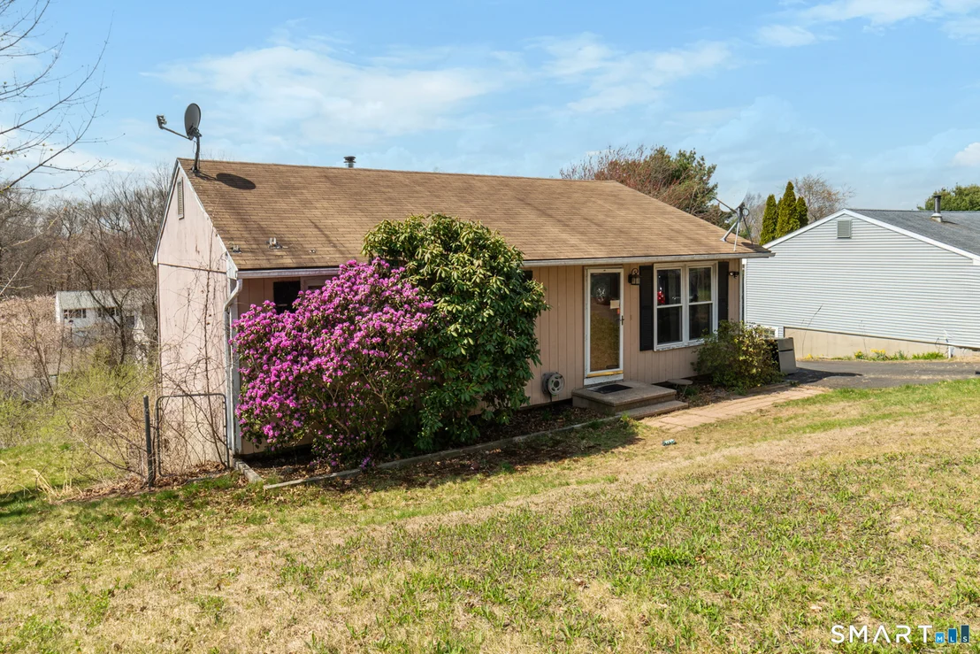 Photo of 107 Celentano Drive