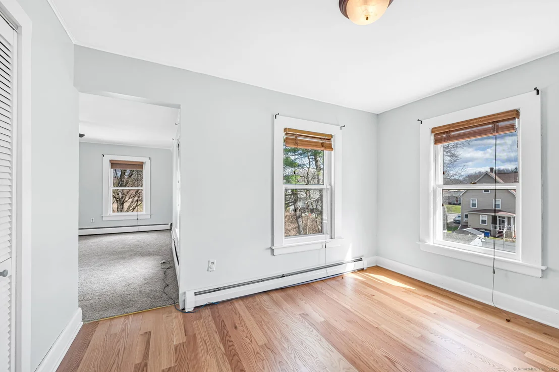 Photo of 5 Pleasant Street