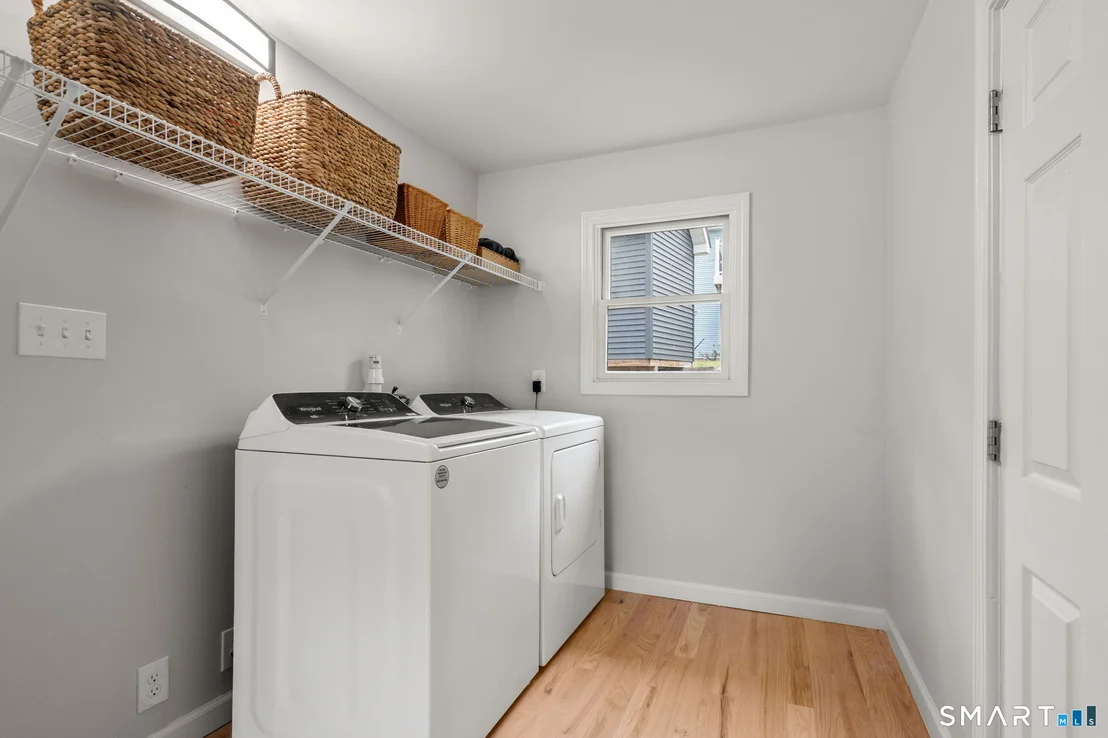 Photo of 440 Lakeview Drive
