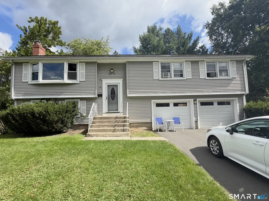 Photo of 10 Skinner Drive