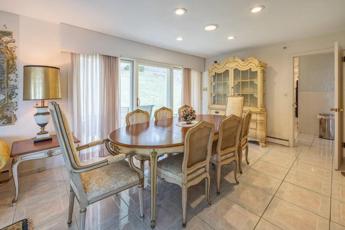 Photo of 276 Peacedale Street