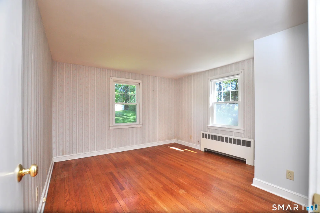 Photo of 5 Robin Road