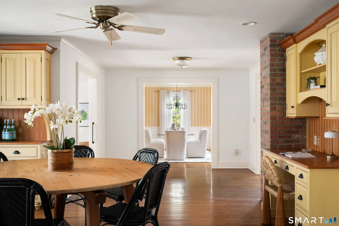 Photo of 231 Roxbury Road