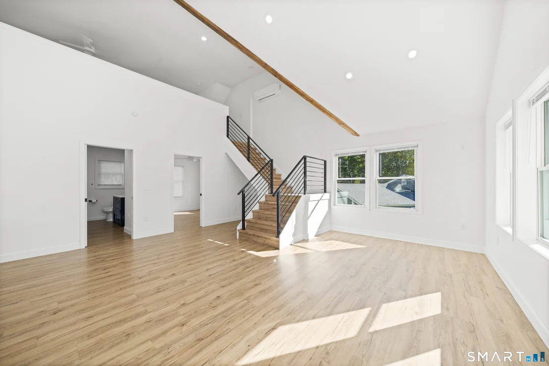 Photo of 7 Amidon Drive