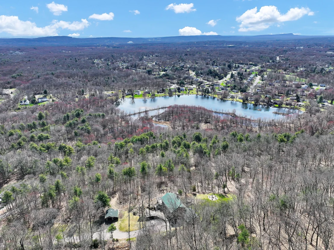 Photo of 110 Ichabod Lane