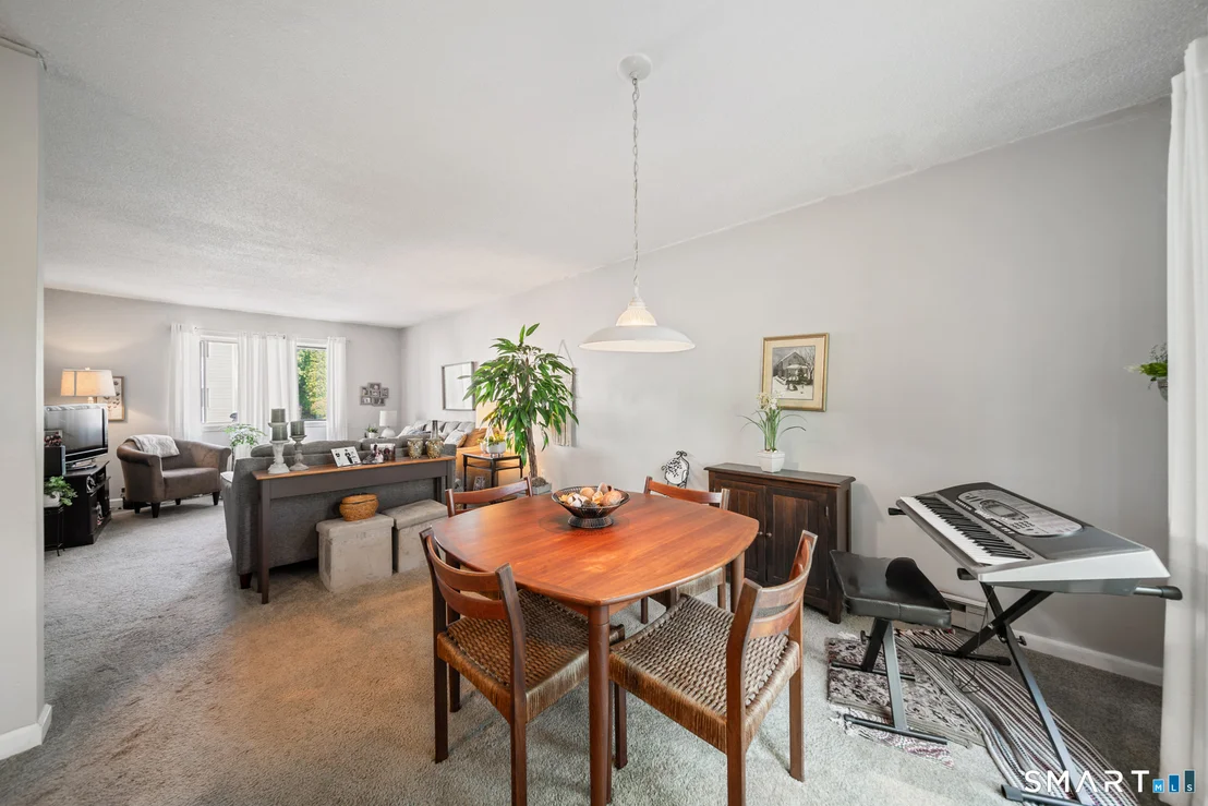 Photo of Unit 13C at 925 Oronoke Road