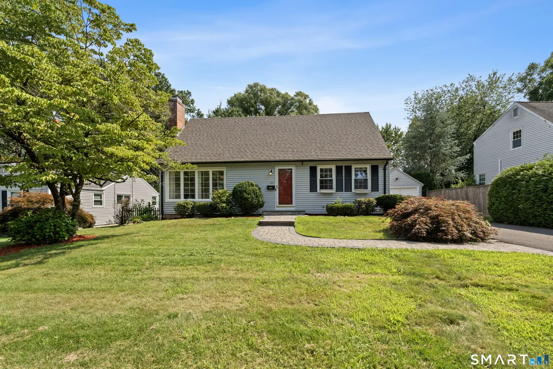 Photo of 43 Sunset Road