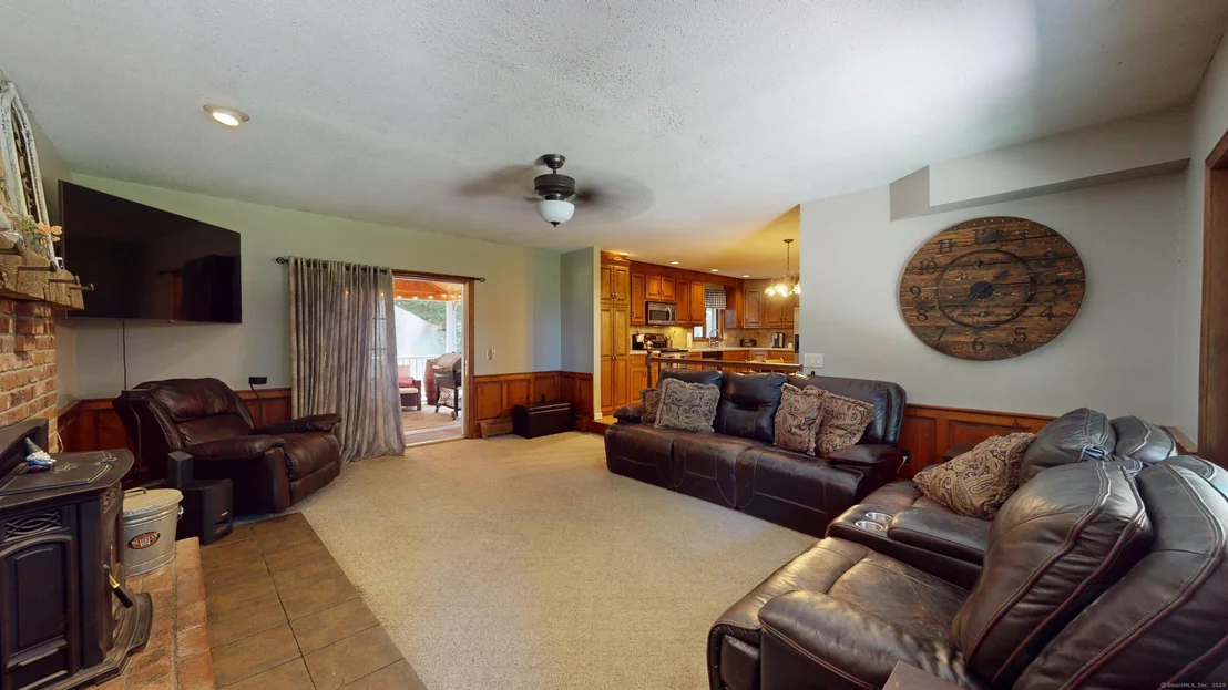 Photo of 3295 Mountain Road