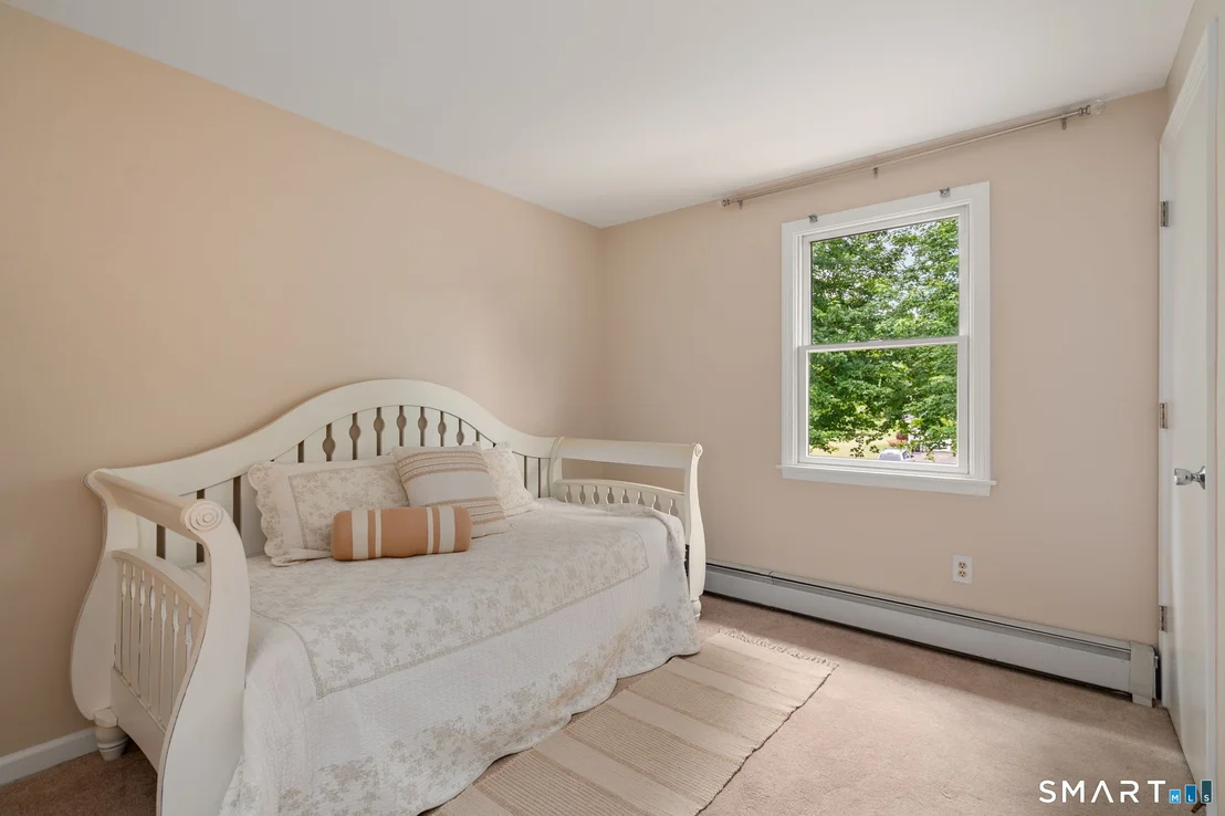 Photo of 25 Vincent Circle