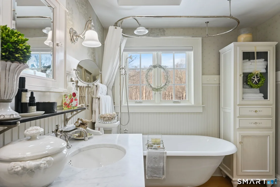 Photo of 6 Hoyt Road