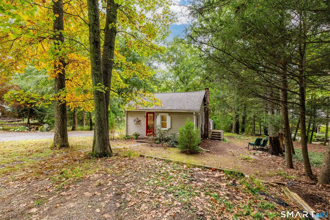 Photo of 37 Sassacus Road