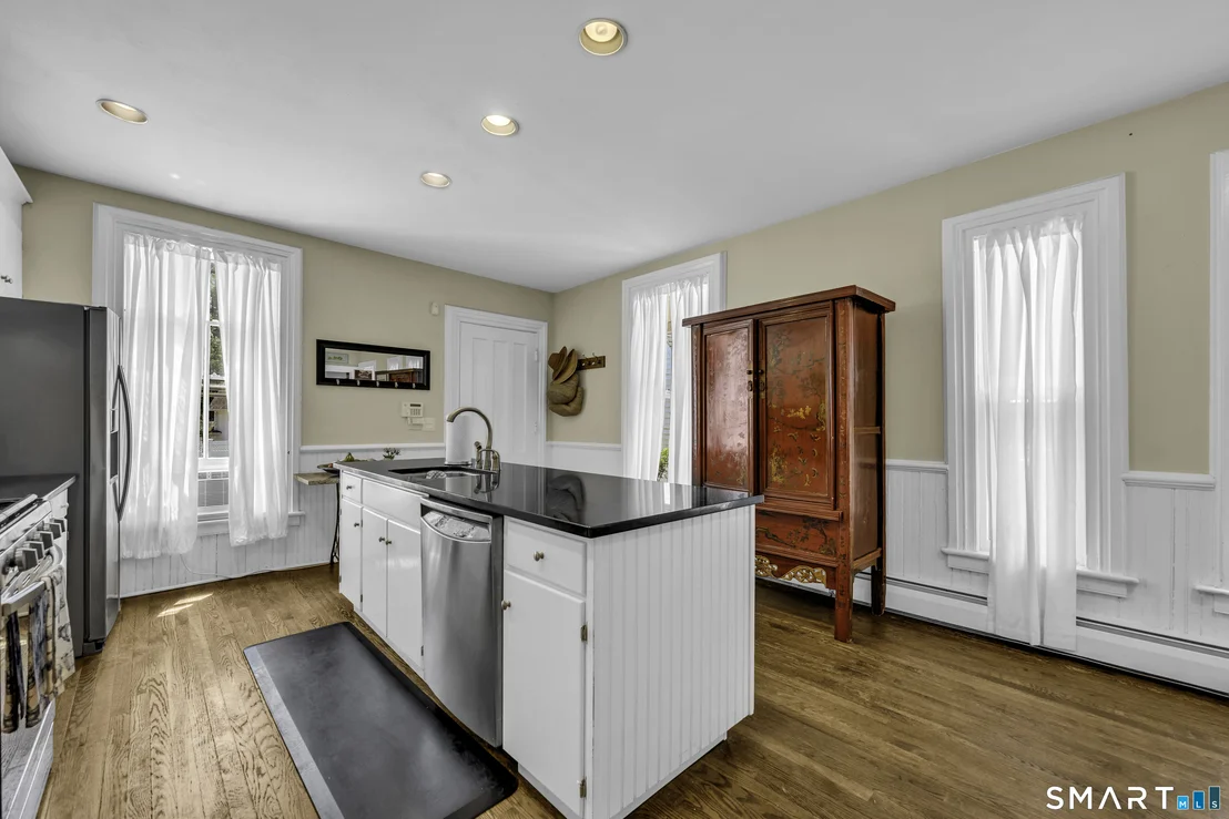 Photo of 47 Academy Hill