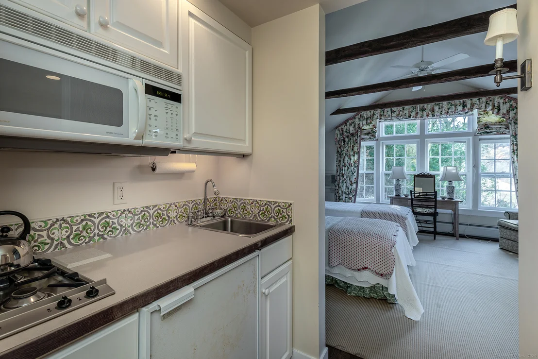 Photo of 409 Nettleton Hollow Road