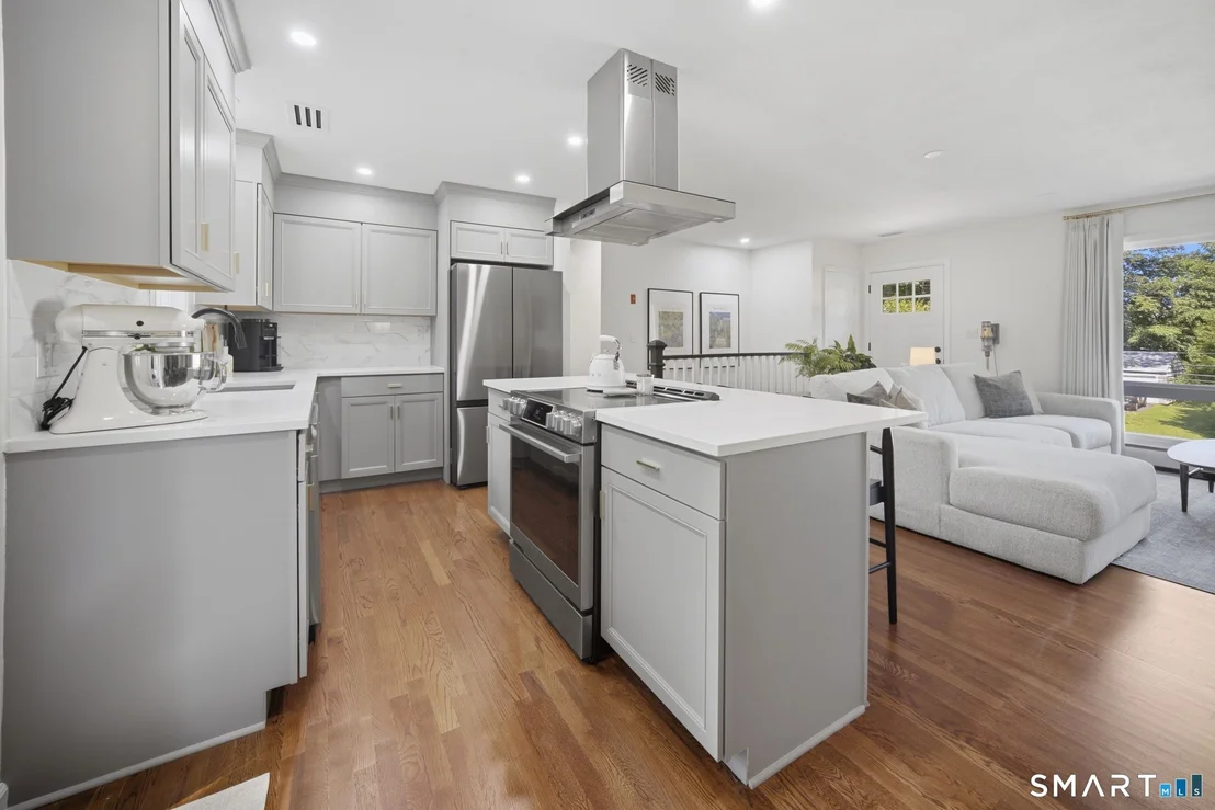 Photo of 32 Fairview Drive