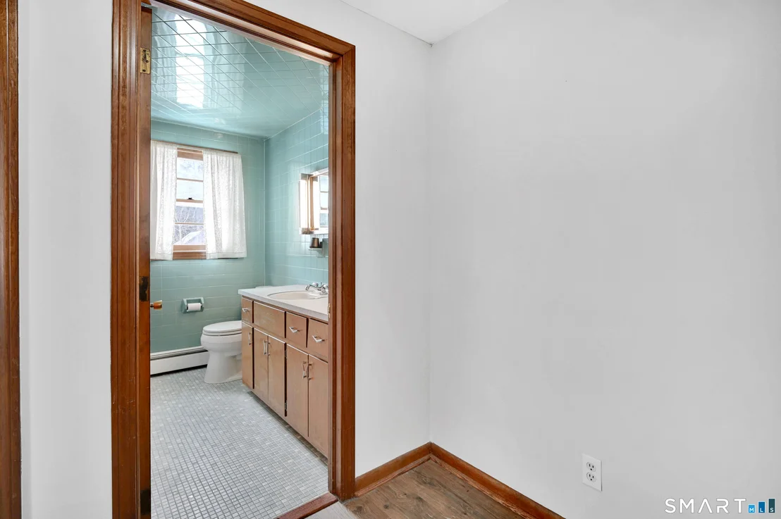 Photo of 33 Harrington Road