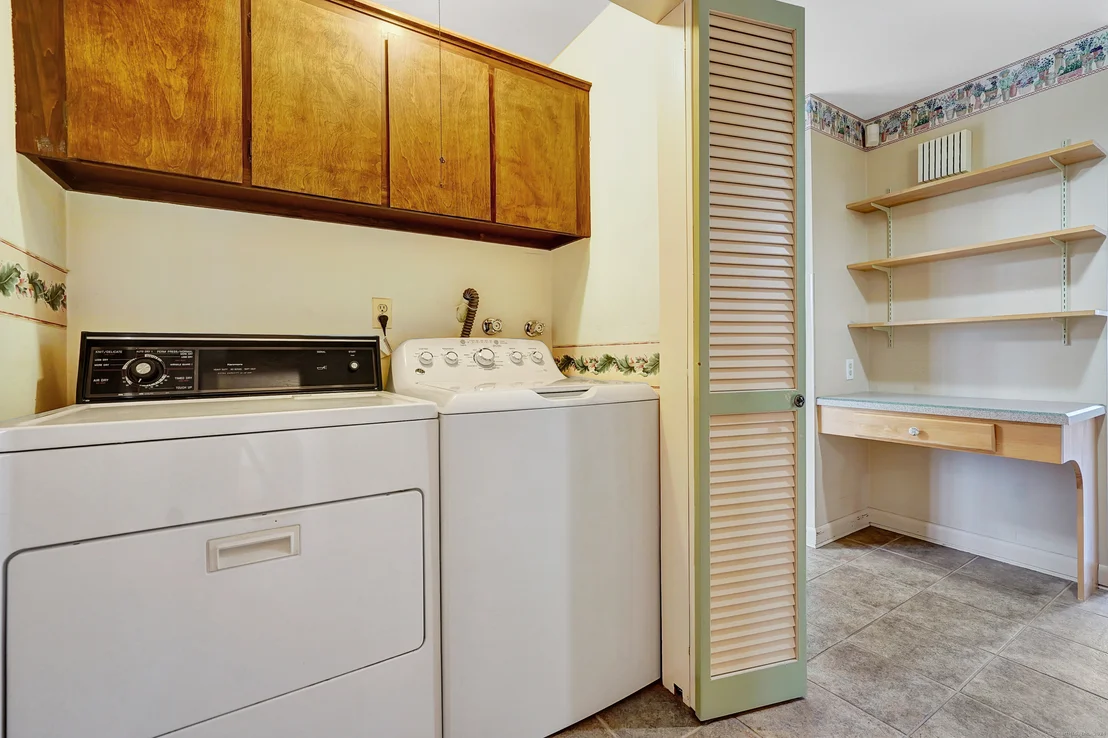 Photo of 2 Clover Drive