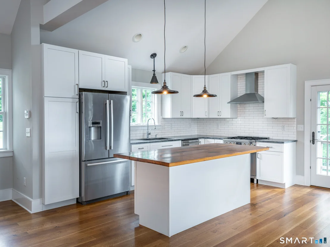 Photo of 21 Hemlock Road