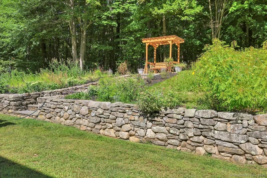 Photo of 152 Cheney Lane
