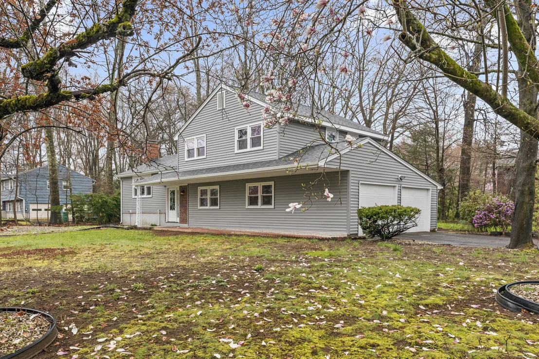 Photo of 35 Hampton Lane