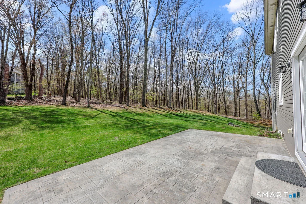 Photo of 359 Hammertown Road