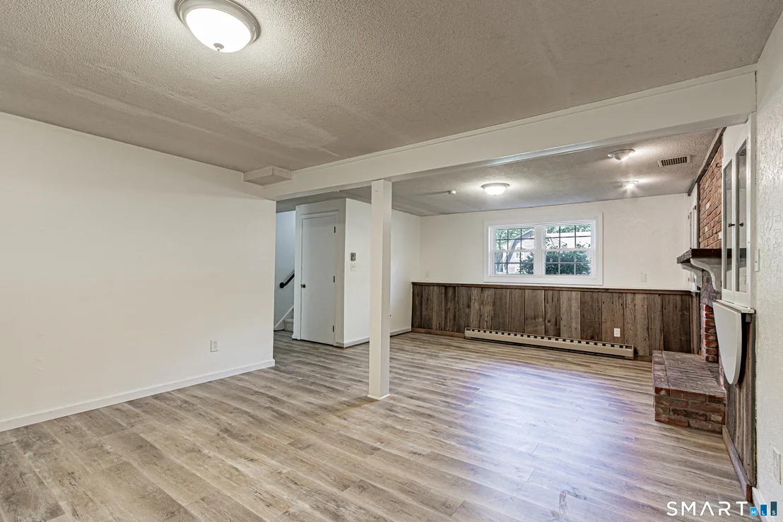 Photo of 94 Winding Brook Road