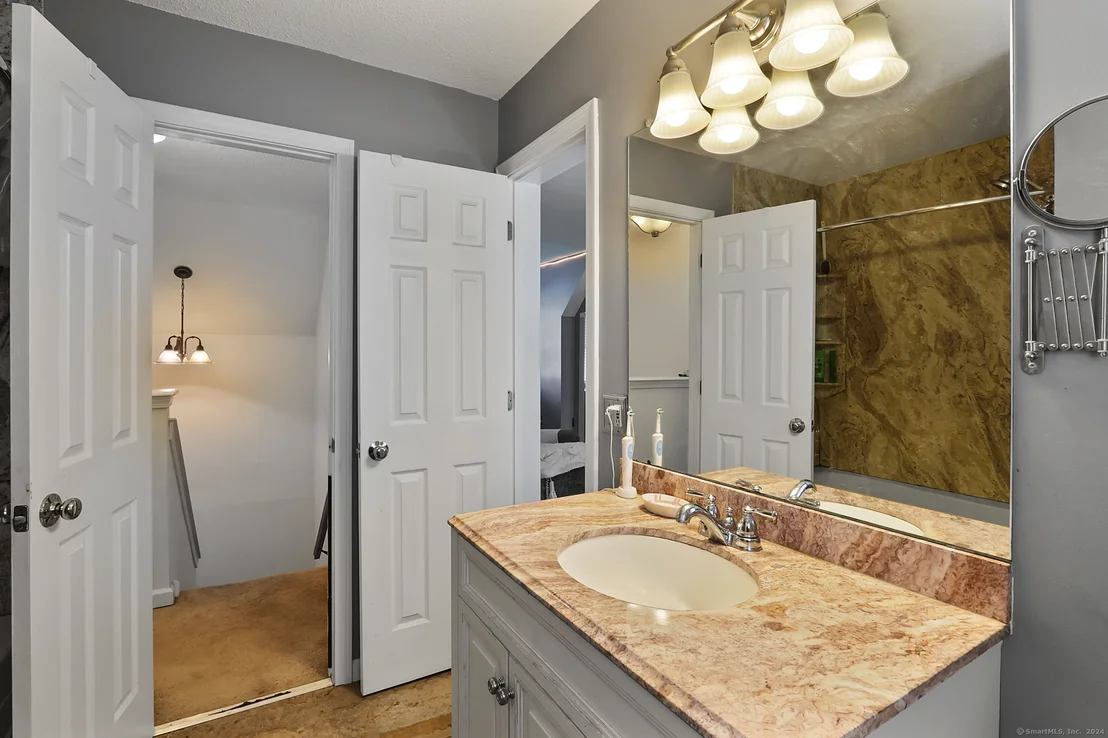 Photo of 202 Upper Valley Road