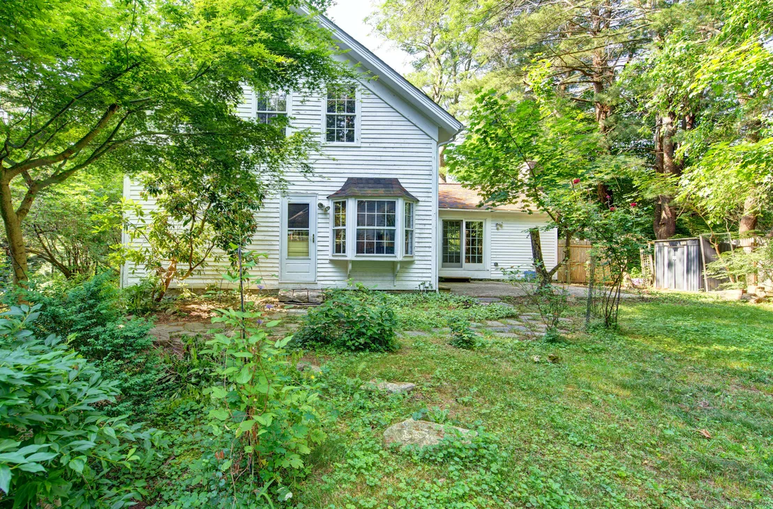 Photo of 12 Meadow Drive