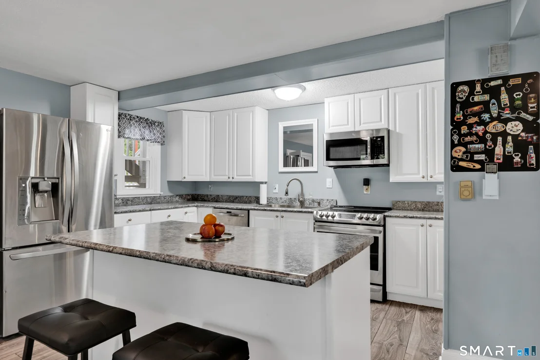 Photo of 89 Shweky Lane