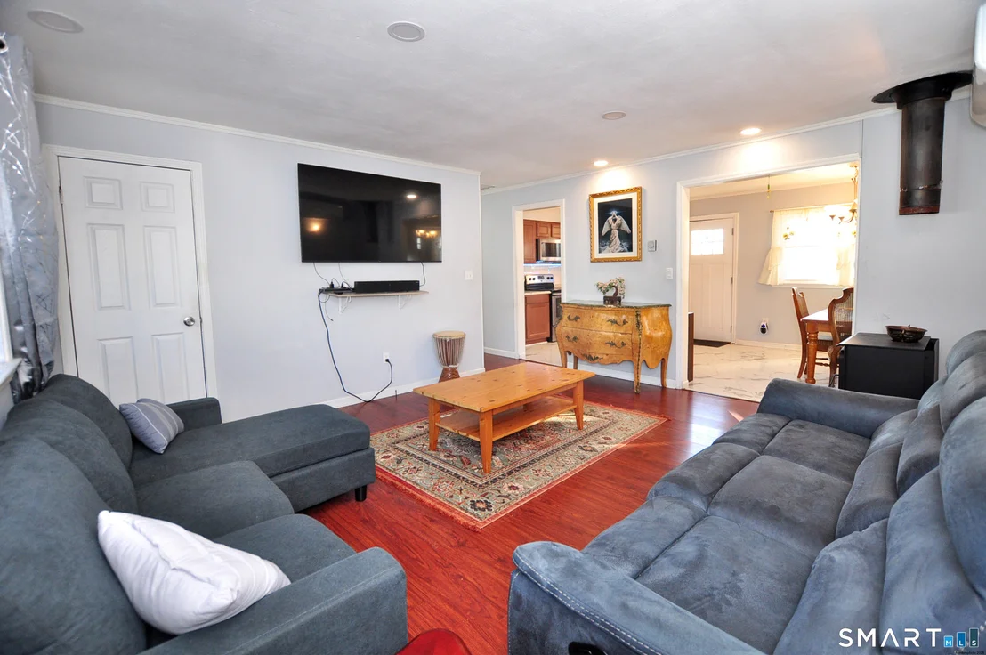 Photo of 8 Cornfield Road