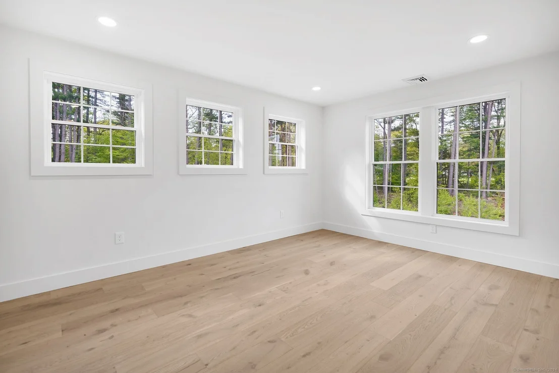 Photo of 24 Stratton Farms Road