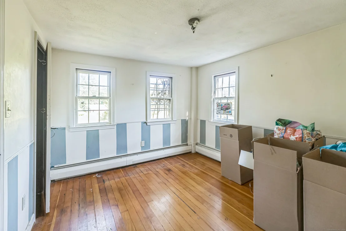 Photo of 40 Holcomb Street