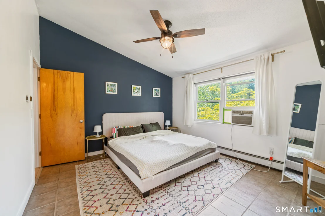 Photo of 168 Maple Avenue