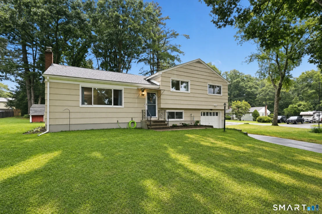 Photo of 159 Crestview Drive