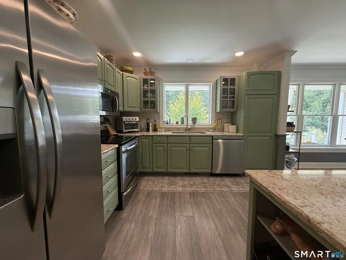 Photo of 455 Westminster Road