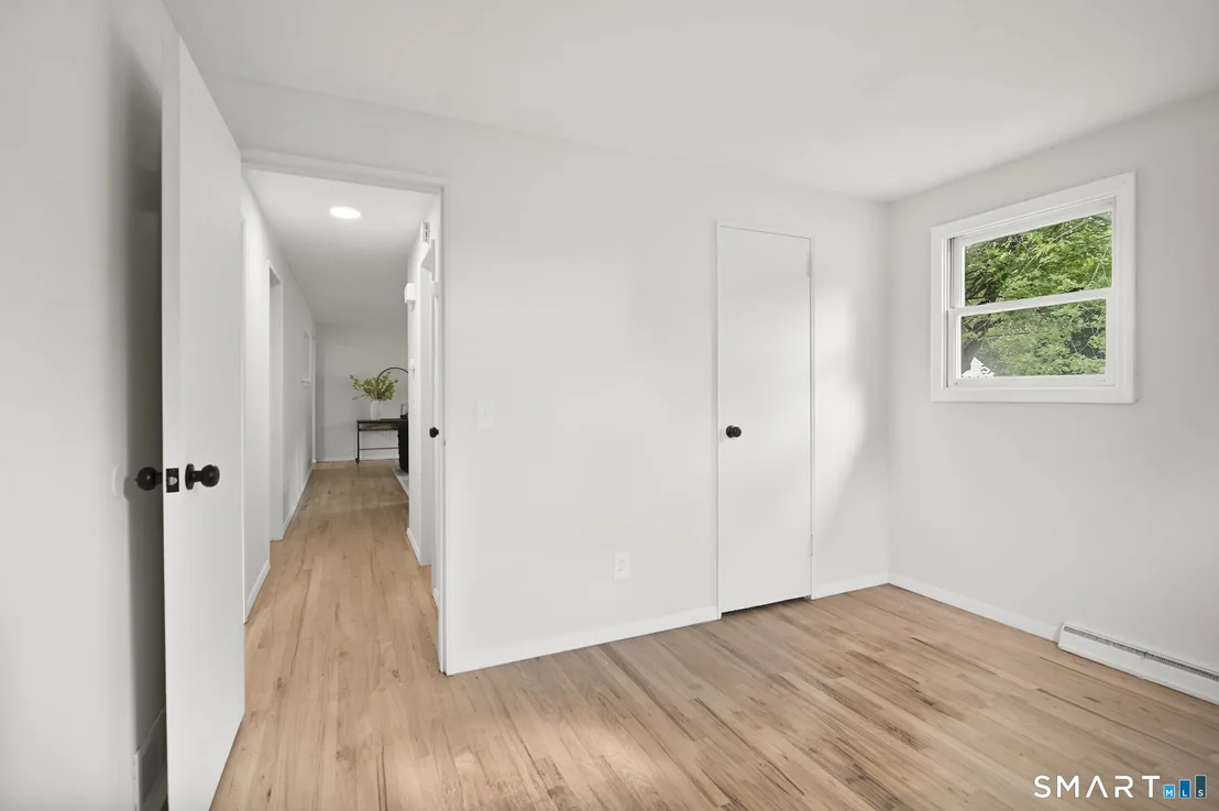 Photo of 31 Meadowlark Road