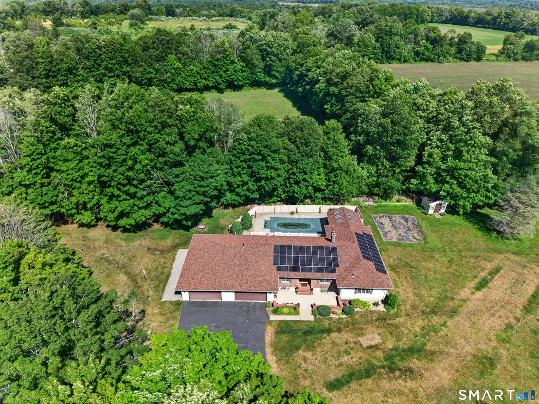 Photo of 269 Black Hill Road