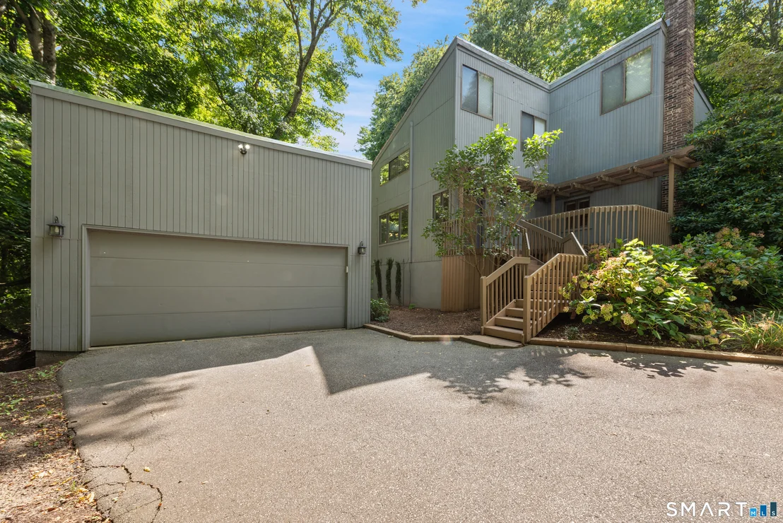 Photo of 48 Russett Drive