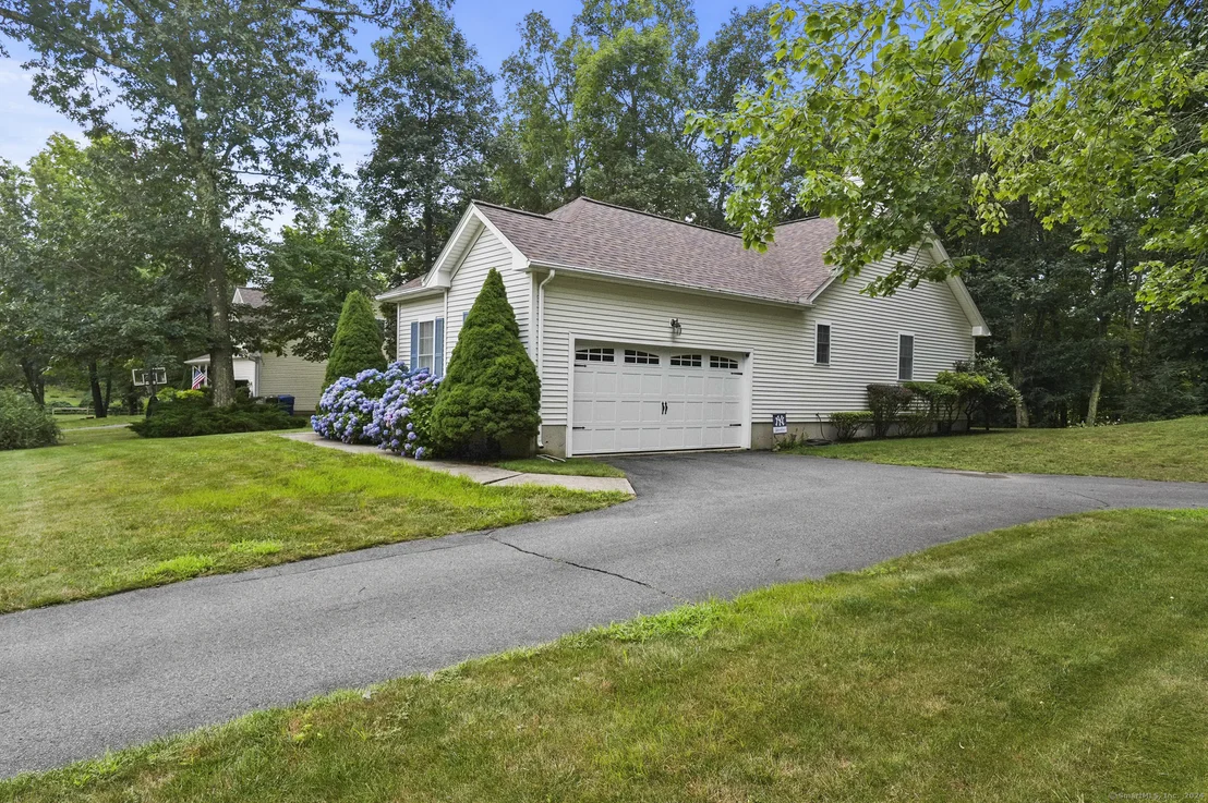 Photo of 27 David Drive