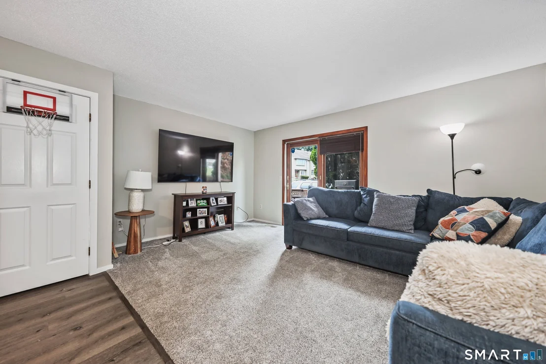 Photo of Unit 41 at 827 Oronoke Road