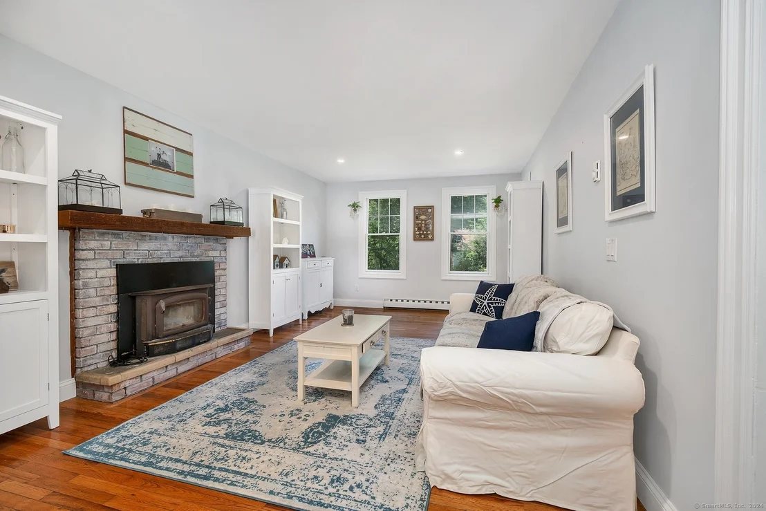 Photo of 24 Champlain Drive