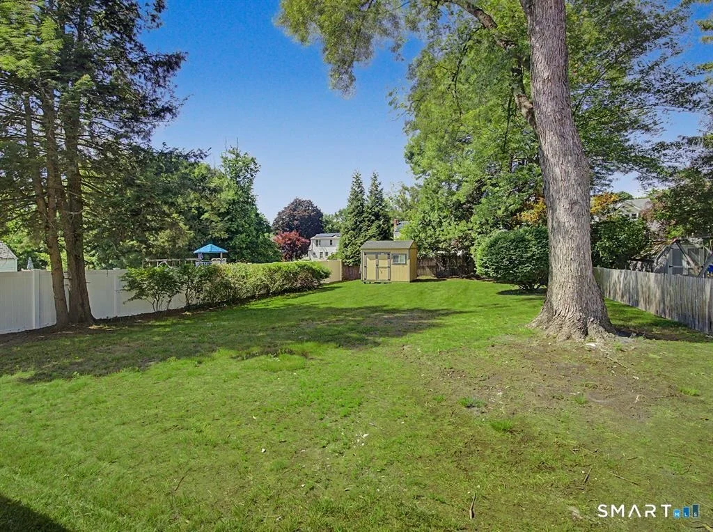 Photo of 61 Fairview Avenue