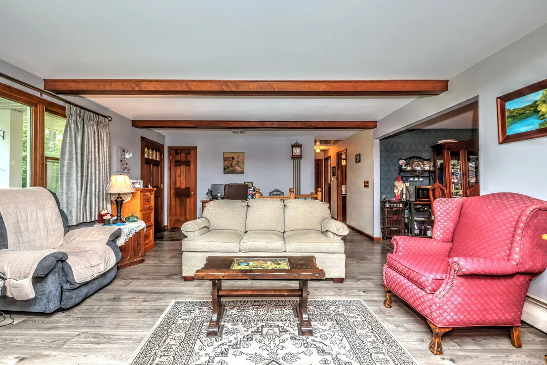 Photo of 1659 Turner Road