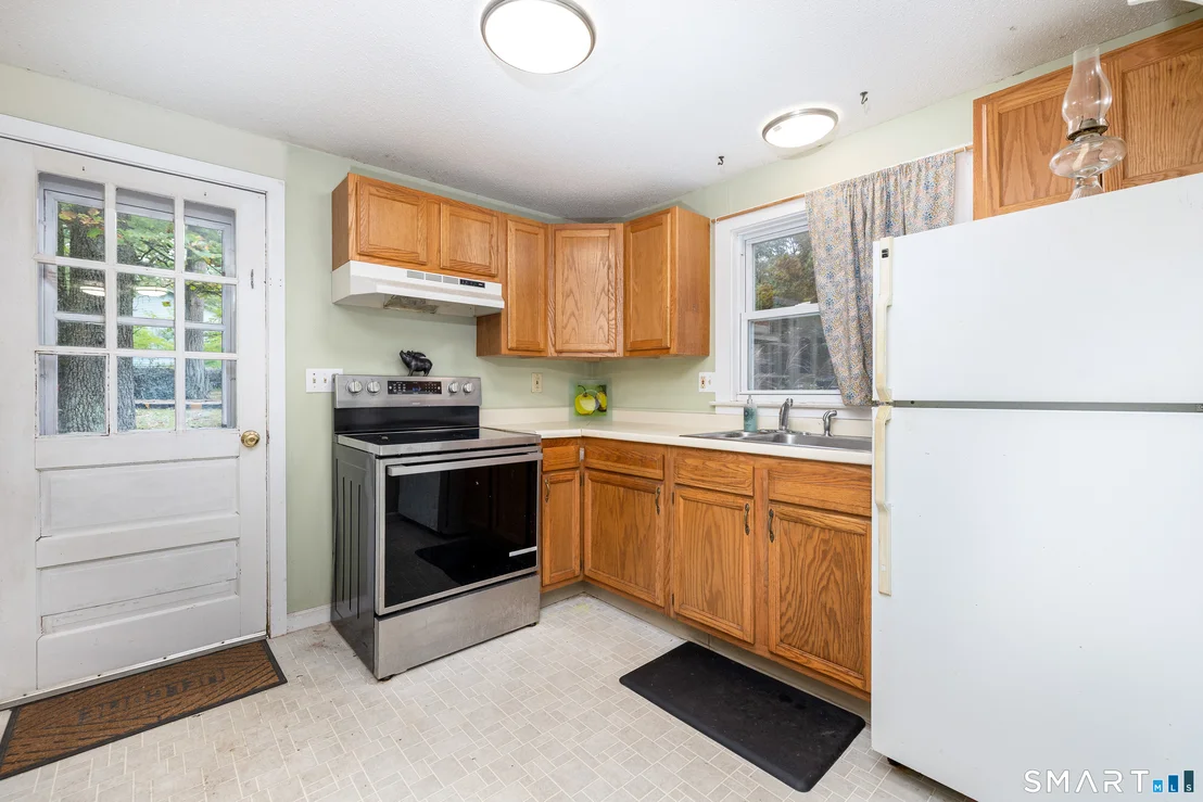 Photo of 37 Sassacus Road