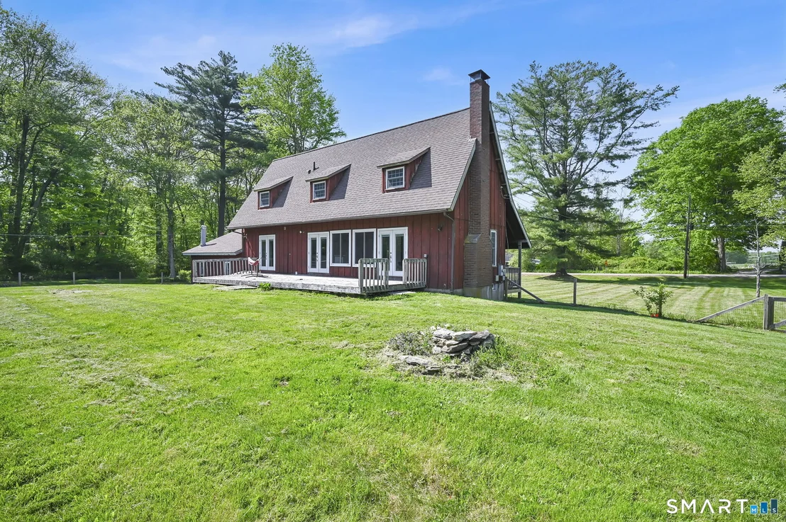 Photo of 127 Lake Road