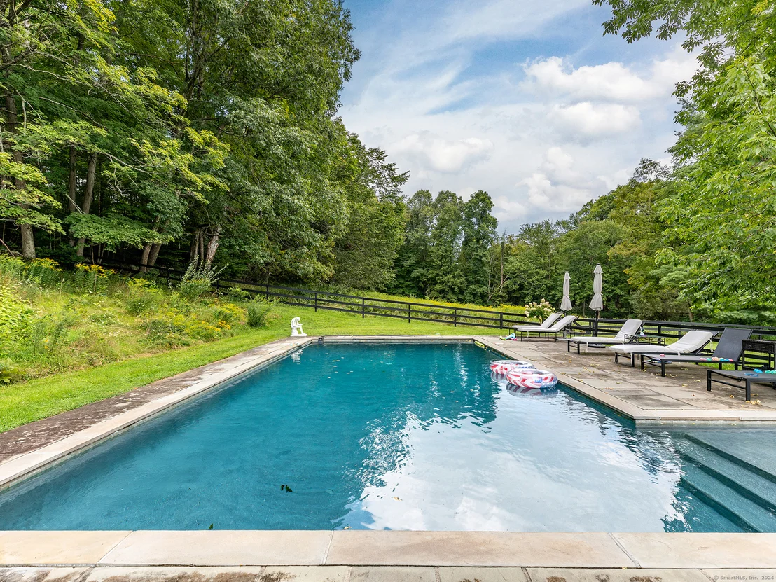 Photo of 276 Guilds Hollow Road